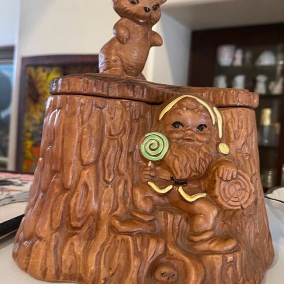 Vintage Twin Winton Calif Pottery 63’MCM cookie jar woodland troll